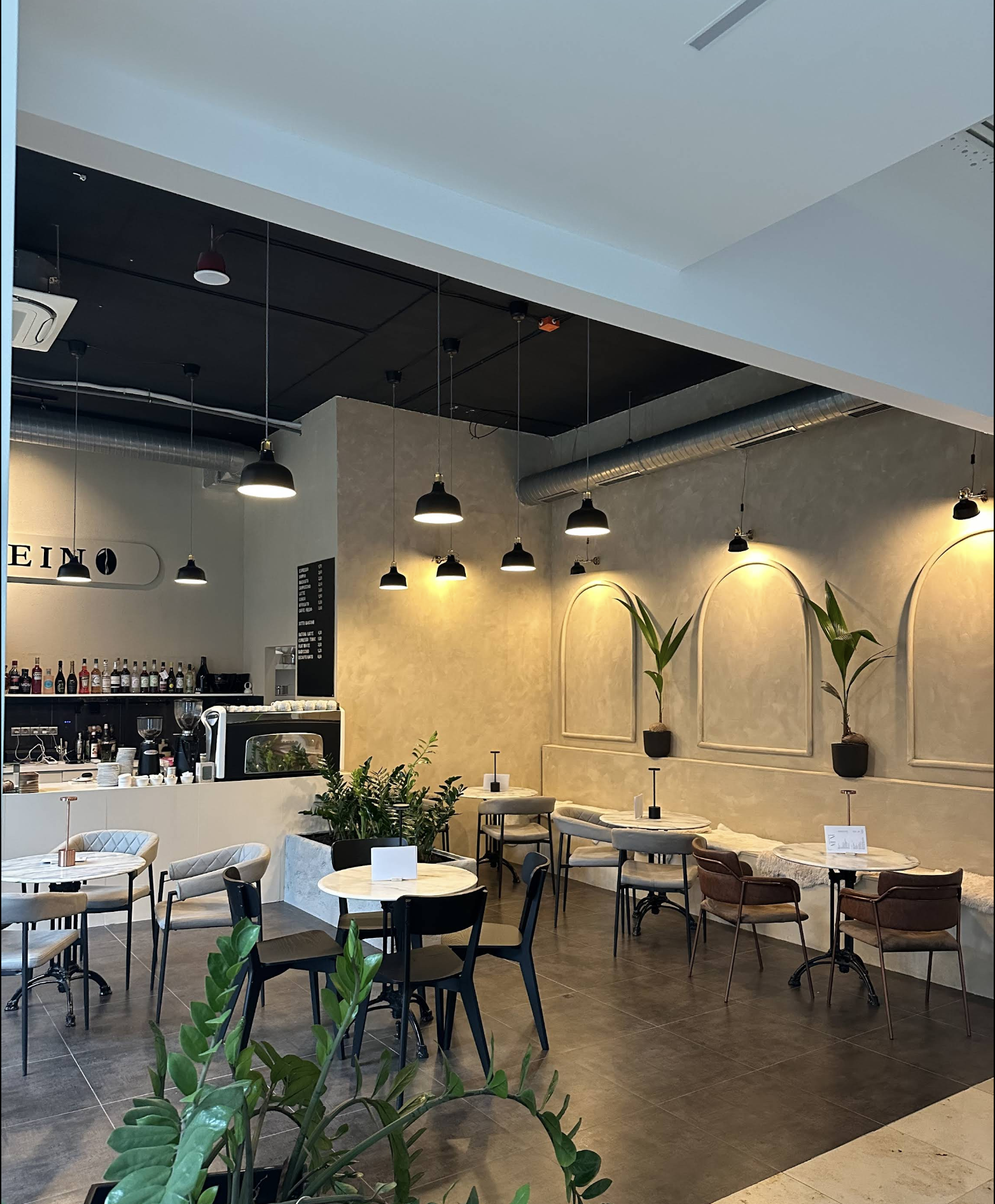 Interiér Caffeino